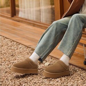 DREAM PAIRS Women's Slippers Platform Genuine,size 8 ,Brand New